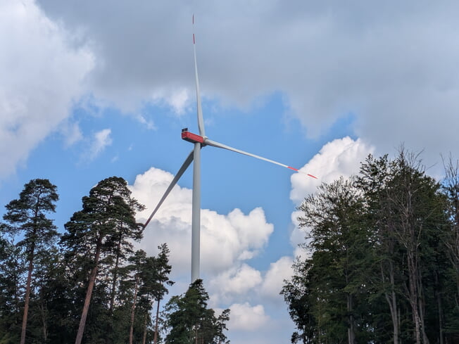 Exkursion zum B&uuml;rgerwindpark in W&uuml;stenrot