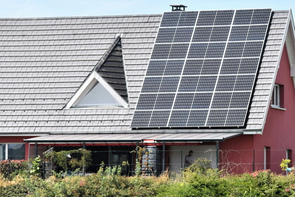 PV auf einem Einfamilienhaus